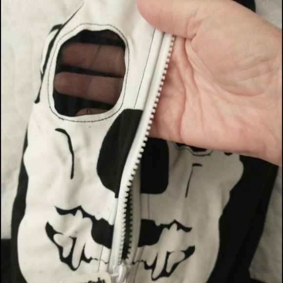 SOLD - Tipsy Elves Skeleton Jumpsuit/Onesie, NWT, Unisex Adult, XL - Picture 6 of 12